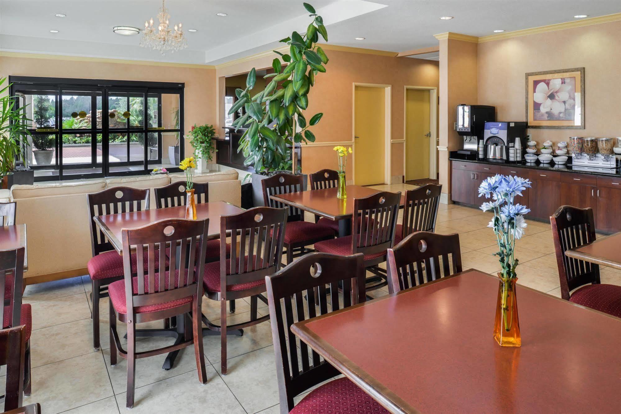 Americas Best Value Inn & Suites-Livingston Exterior foto